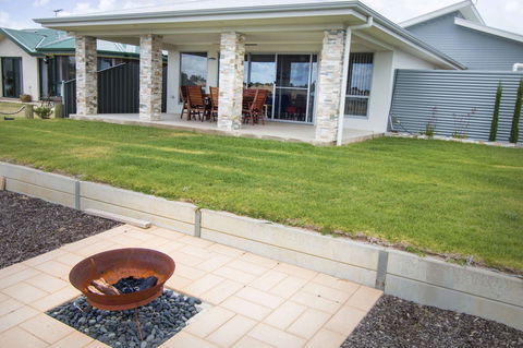 Brock's Base - Surfers Paradise Gold Coast 5