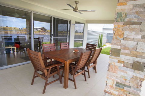Brock's Base - Surfers Paradise Gold Coast 2