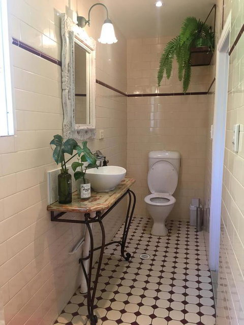 Yallaroo Cottage - Surfers Paradise Gold Coast 10