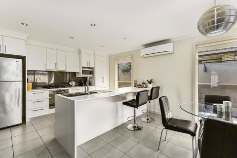 City Fringe Apartment - Surfers Paradise Gold Coast 9