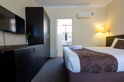 Abcot Inn - Surfers Paradise Gold Coast 9