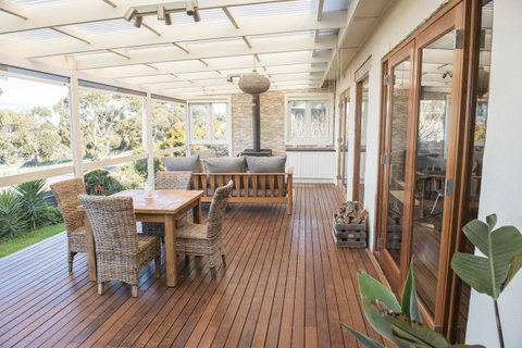 Port Lincoln Seaside Home - Surfers Paradise Gold Coast 9