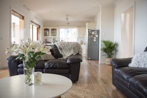 Port Lincoln Seaside Home - Surfers Paradise Gold Coast 4
