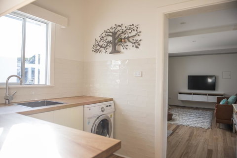 Port Lincoln Seaside Home - Surfers Paradise Gold Coast 15