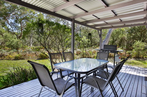 Wildwood I Pet Friendly I 5 Mins To Beach - Surfers Paradise Gold Coast 0