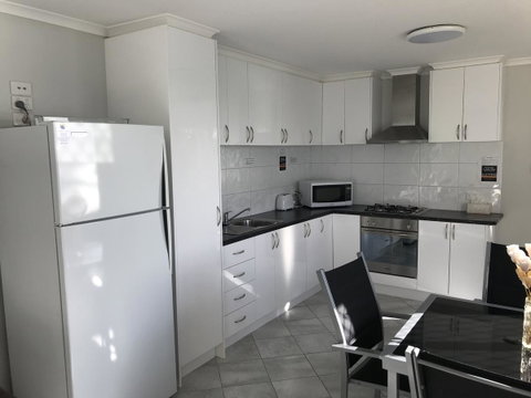 Beachside & Jetty View Apartment 6 - Captain\'s Apt - Surfers Paradise Gold Coast 19