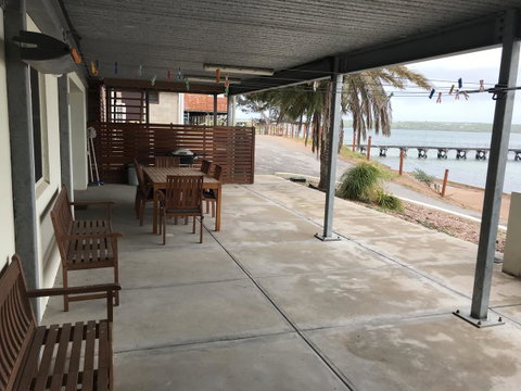 Beachside & Jetty View Apartment 6 - Captain\'s Apt - Surfers Paradise Gold Coast 37