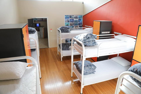 Port Lincoln Studio Apartments - Surfers Paradise Gold Coast 42