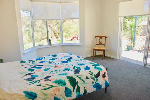 Back Valley Farmstay Bed And Breakfast - Surfers Paradise Gold Coast 8