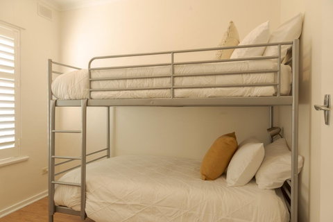 Henley Beach South, Amazing Views, Huge Private Balcony! - Surfers Paradise Gold Coast 8