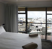 Oceanside 23 - Surfers Paradise Gold Coast