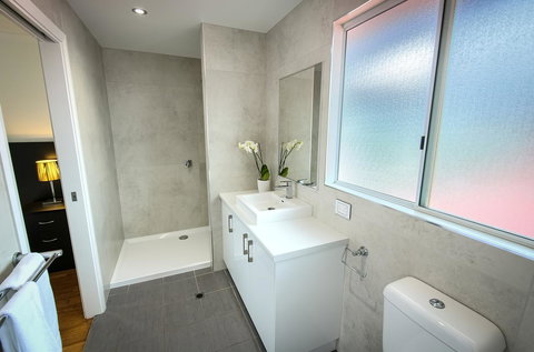 Pelicans Albany Middleton Beach - Surfers Paradise Gold Coast 43