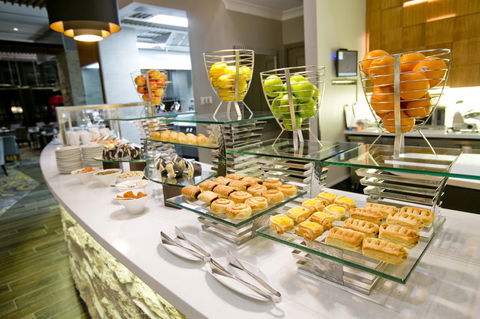 Duxton Hotel Perth - Surfers Paradise Gold Coast 31