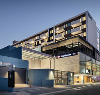 Quest South Perth Foreshore - Surfers Paradise Gold Coast