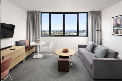 Quest South Perth Foreshore - Surfers Paradise Gold Coast 20