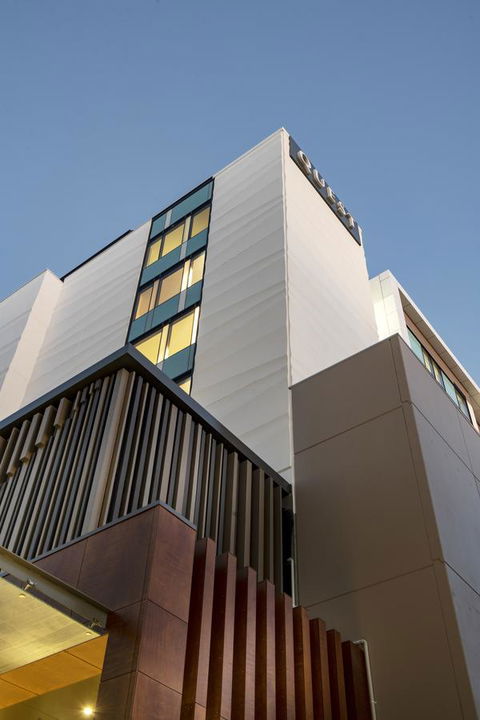 Quest South Perth Foreshore - Surfers Paradise Gold Coast 4