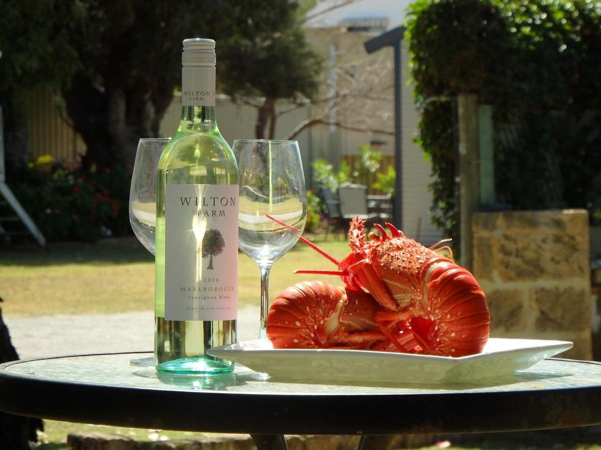 Yardarino WA Surfers Paradise Gold Coast