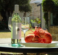 Lazy Lobster Holiday Units  Chalets - Surfers Paradise Gold Coast