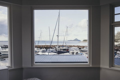 Anchorage Port Stephens - Surfers Paradise Gold Coast 21