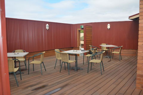 The Palace Hotel Kalgoorlie - Surfers Paradise Gold Coast 14
