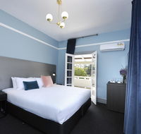 The Stirling Arms Hotel - Surfers Paradise Gold Coast