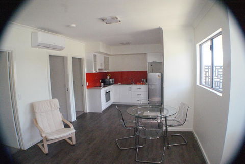 Mill View Link - Surfers Paradise Gold Coast 11