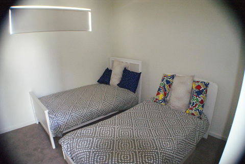 Mill View Link - Surfers Paradise Gold Coast 13