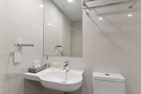 Metro Hotel Perth - Surfers Paradise Gold Coast 30