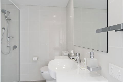 Metro Hotel Perth - Surfers Paradise Gold Coast 2