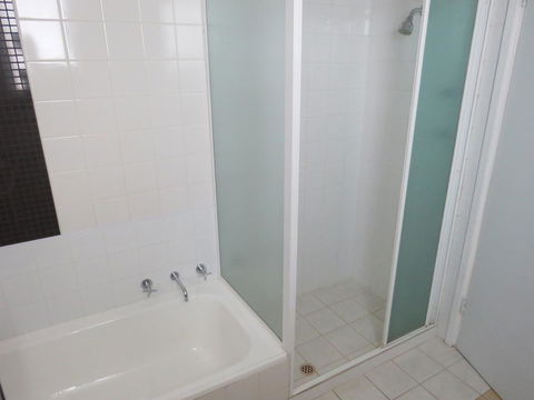 Metro Hotel Perth - Surfers Paradise Gold Coast 40