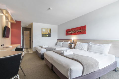 Metro Hotel Perth - Surfers Paradise Gold Coast 22