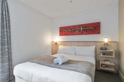 Metro Hotel Perth - Surfers Paradise Gold Coast 27