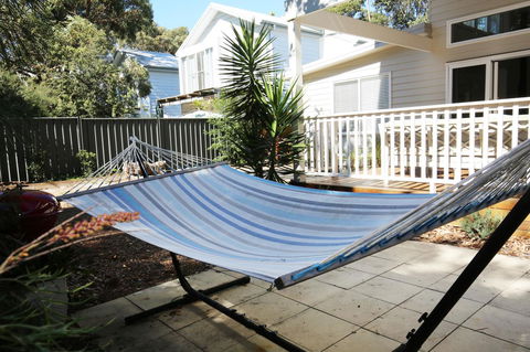 Calming Waters - Pet Friendly - Community Pool - Surfers Paradise Gold Coast 34