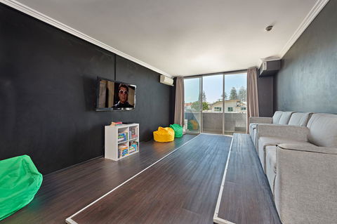 Nomads Byron Bay Backpackers - Surfers Paradise Gold Coast 27