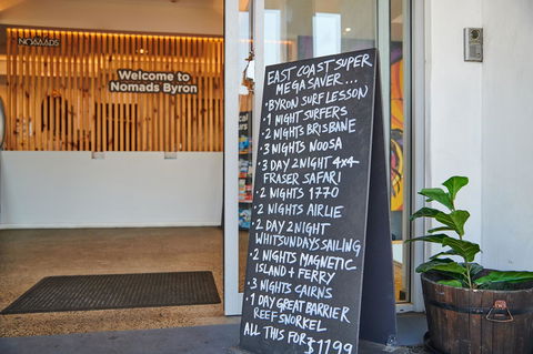 Nomads Byron Bay Backpackers - Surfers Paradise Gold Coast 9