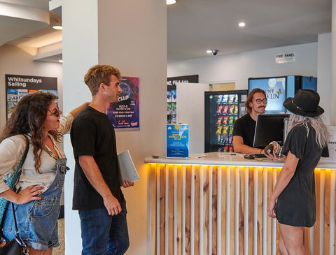 Nomads Byron Bay Backpackers - Surfers Paradise Gold Coast 13
