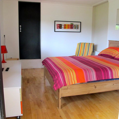 Pendeli Beach House - Surfers Paradise Gold Coast 4