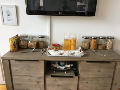 Nelson Bay Bed & Breakfast - Surfers Paradise Gold Coast 17