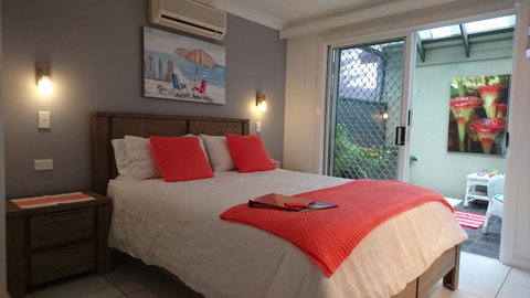 Nelson Bay Bed & Breakfast - Surfers Paradise Gold Coast 14