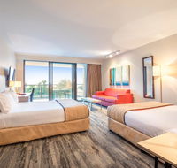 Quality Hotel Narrabeen Sands - Surfers Paradise Gold Coast