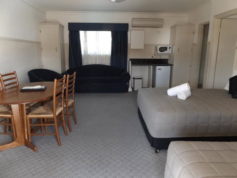 Ben Chifley Motor Inn - Surfers Paradise Gold Coast 24