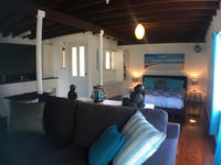 Book Emerald Beach Accommodation Vacations Surfers Paradise Gold Coast Surfers Paradise Gold Coast