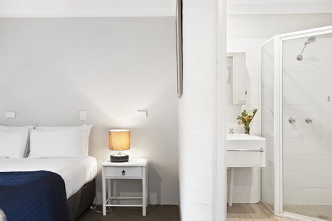 The Park Hotel Motel, Suffolk Park - Surfers Paradise Gold Coast 11