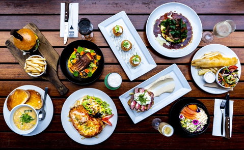 The Park Hotel Motel, Suffolk Park - Surfers Paradise Gold Coast 2