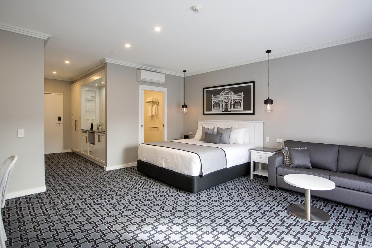 Tamworth NSW Surfers Paradise Gold Coast