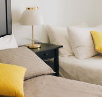 Modern  Cosy 2-Bedroom Apartment Hornsby - Surfers Paradise Gold Coast