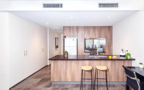 DD Apartments On Day - Surfers Paradise Gold Coast 10