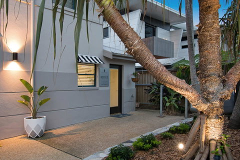 Gosamara Apartments - Surfers Paradise Gold Coast 8