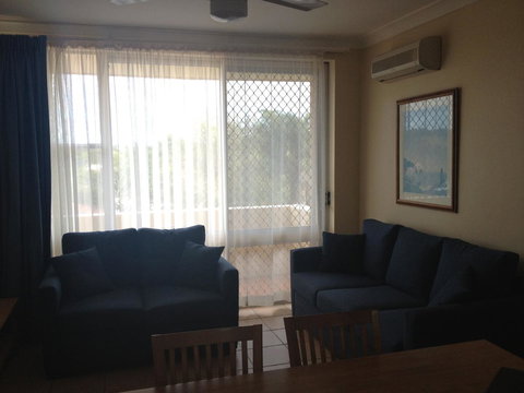 Oxley Cove Holiday Apartment - Surfers Paradise Gold Coast 13