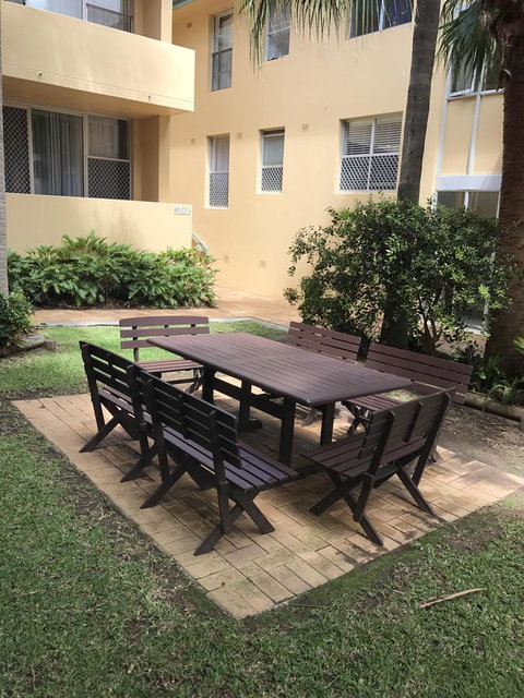 Oxley Cove Holiday Apartment - Surfers Paradise Gold Coast 7